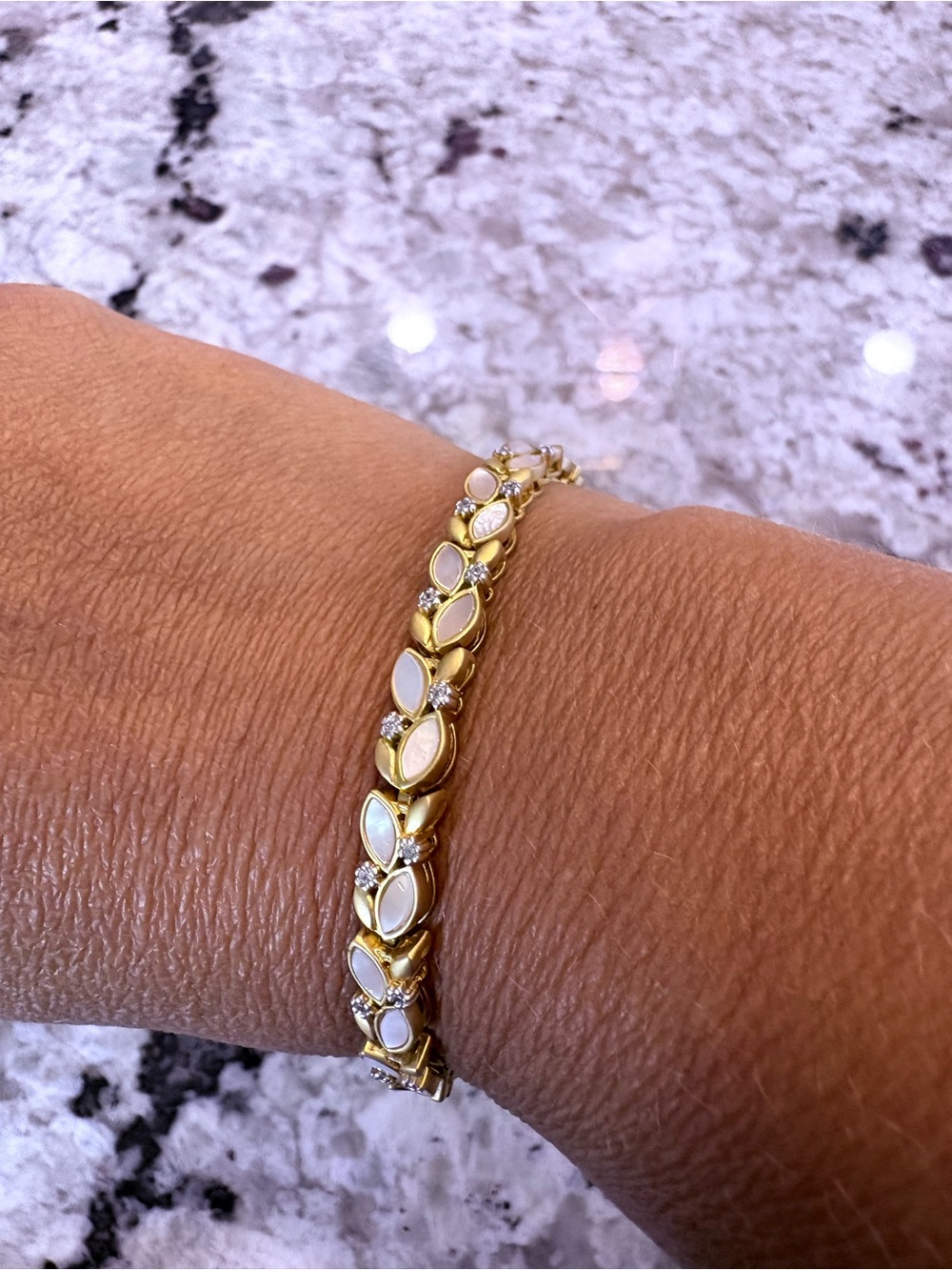 Freida Rothman Brooklyn in Bloom Mother-of-Pearl Leaf Bracelet LIKE NEW!